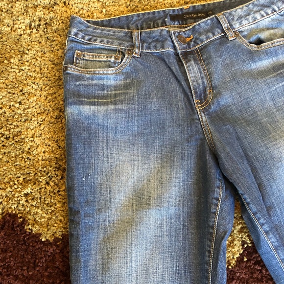 Calvin Klein Flare Jeans - Picture 4 of 8